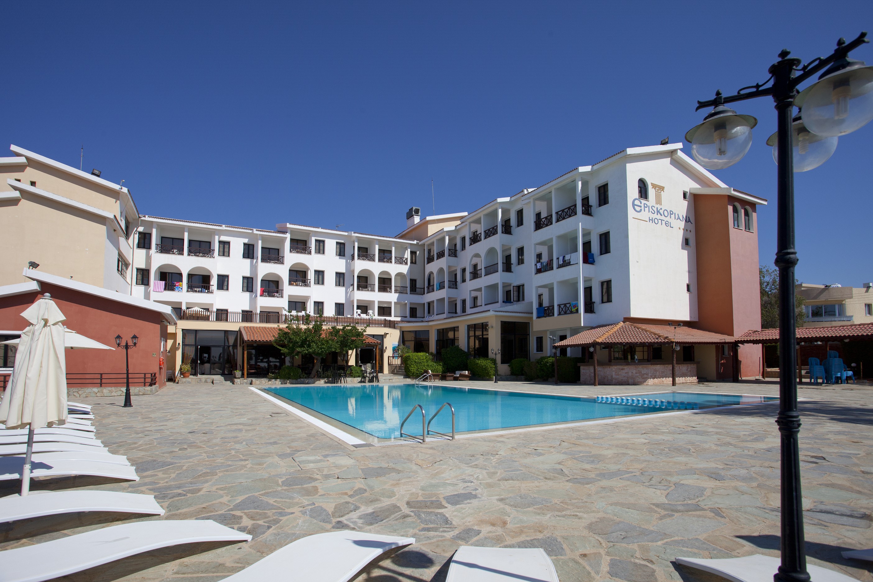 Holidays at Episkopiana Hotel in Limassol, Cyprus