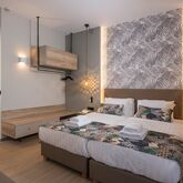 Mare Blue and Suites Picture 12
