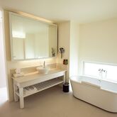 Holiday Inn Kandooma Maldives Hotel Picture 6