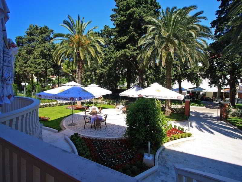 Holidays at Zagreb Hotel in Dubrovnik, Croatia
