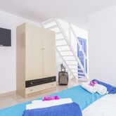 Bella Santorini Hotel Picture 5