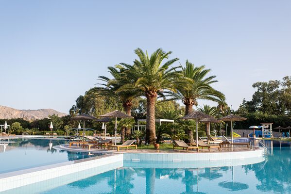Holidays at Pilot Beach Resort in Georgioupolis, Crete