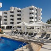 Holidays at Jabeque Aparthotel in Playa d'en Bossa, Ibiza