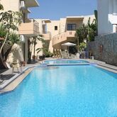 Holidays at Lola Apartments in Platanias, Chania