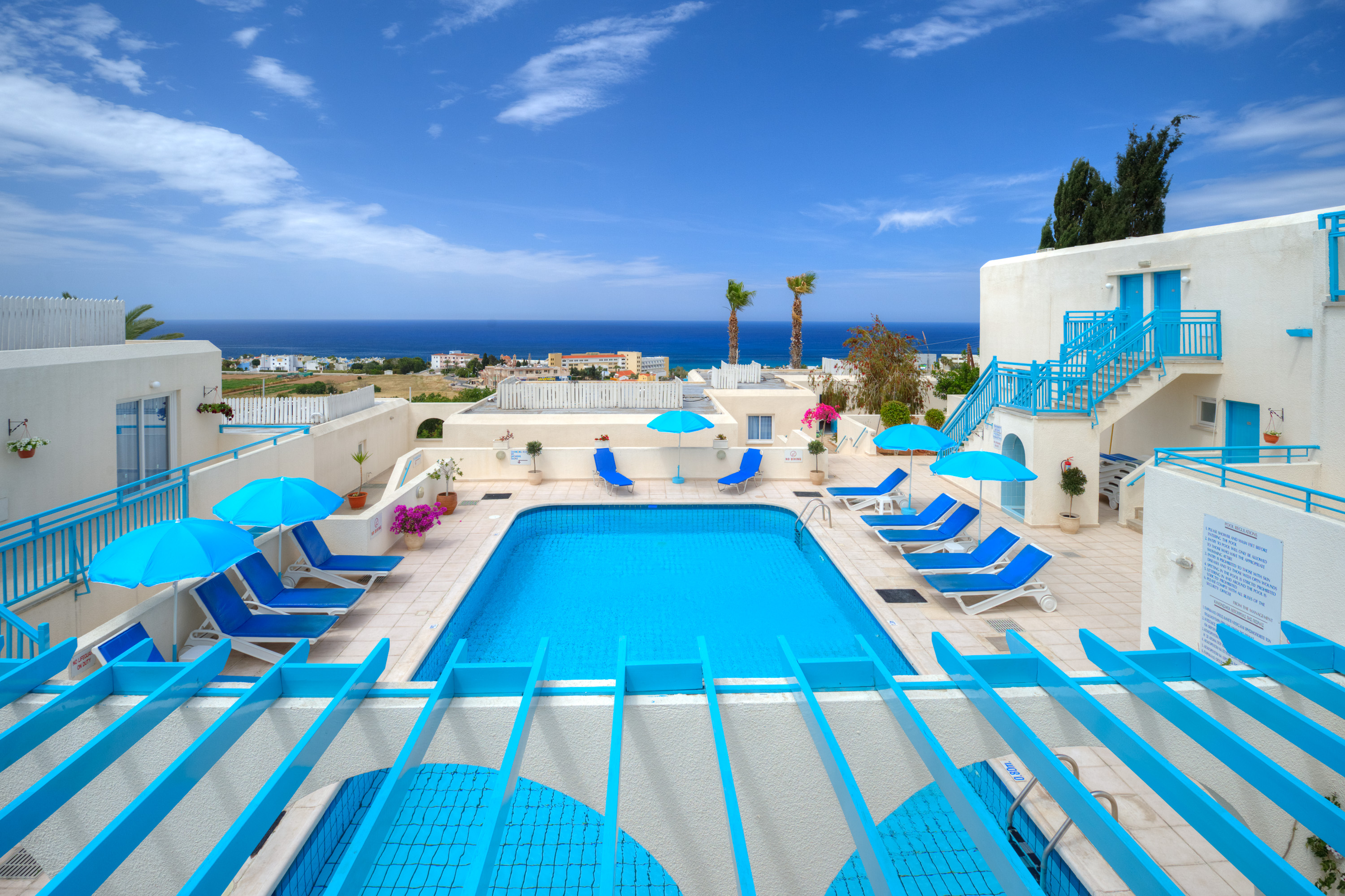 Holidays at Sunny Hill Hotel Apartments in Chloraka, Cyprus