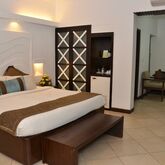 Sonesta Inns Hotel Picture 3