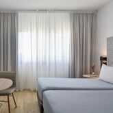 Tryp Apolo Hotel Picture 3