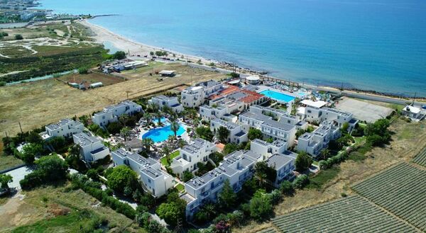 Holidays at Europa Beach Hotel in Analipsi Hersonissos, Hersonissos