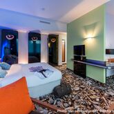 Holidays at Mercure Garibaldi Hotel in Naples, Italy