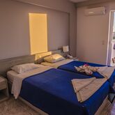 Sunshine Apartments Picture 7