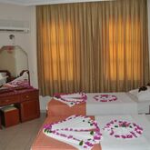 Hibiscus Apartments Picture 3