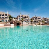 Pine Hill Residences Picture 0