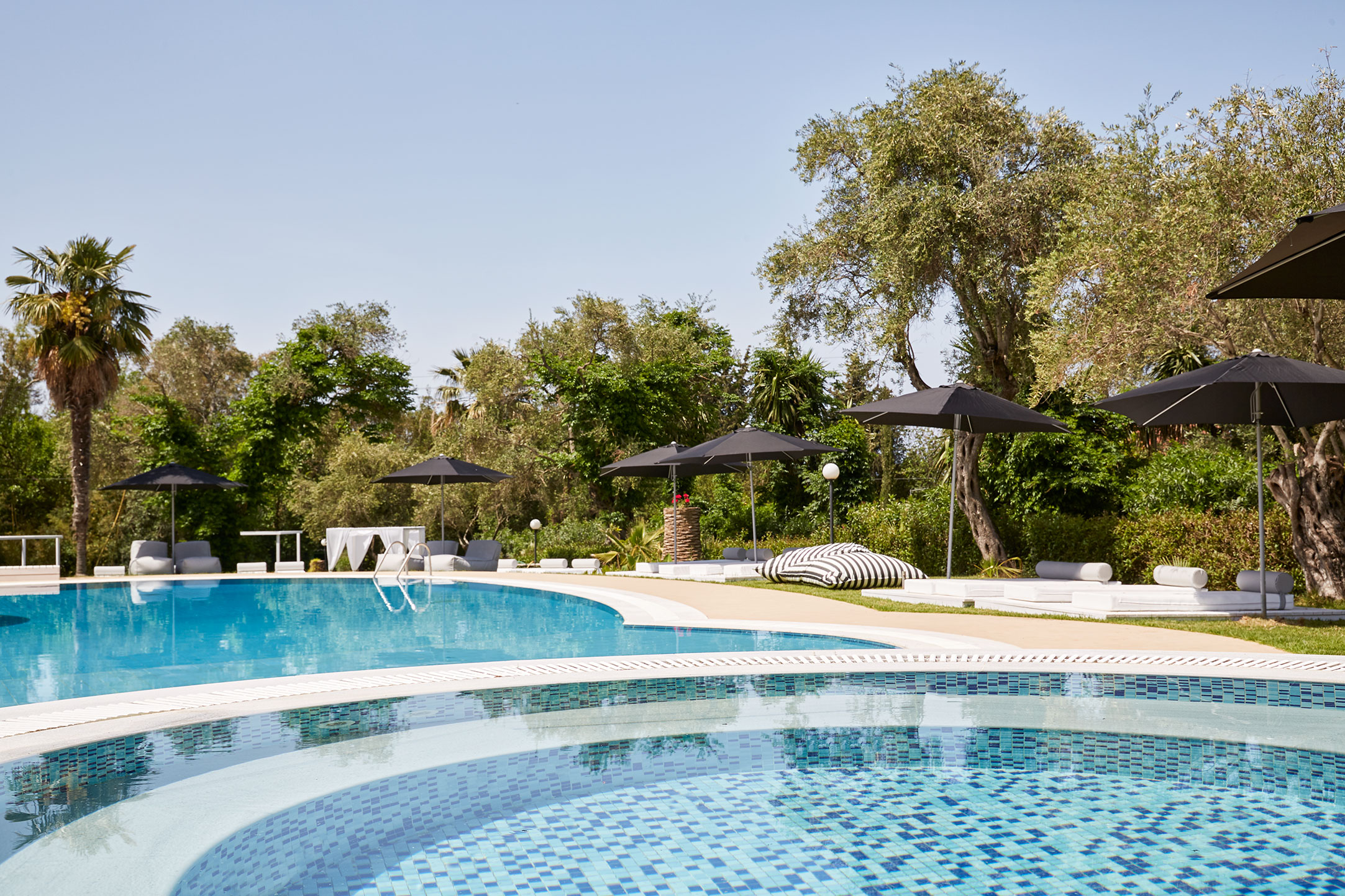 Holidays at Mr&Mrs White Corfu in Acharavi, Corfu