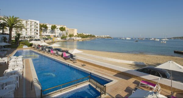 Holidays at Club S'Estanyol Hotel in San Antonio Bay, Ibiza