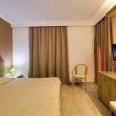 Alexandra Beach Hotel Picture 16
