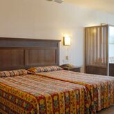 Beach Club Font De Sa Cala Hotel Picture 4