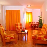 Las Colinas Apartments Picture 2