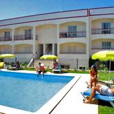 Kings Apartments Picture 0
