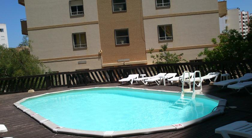 Holidays at Iate Aparthotel in Praia da Rocha, Algarve