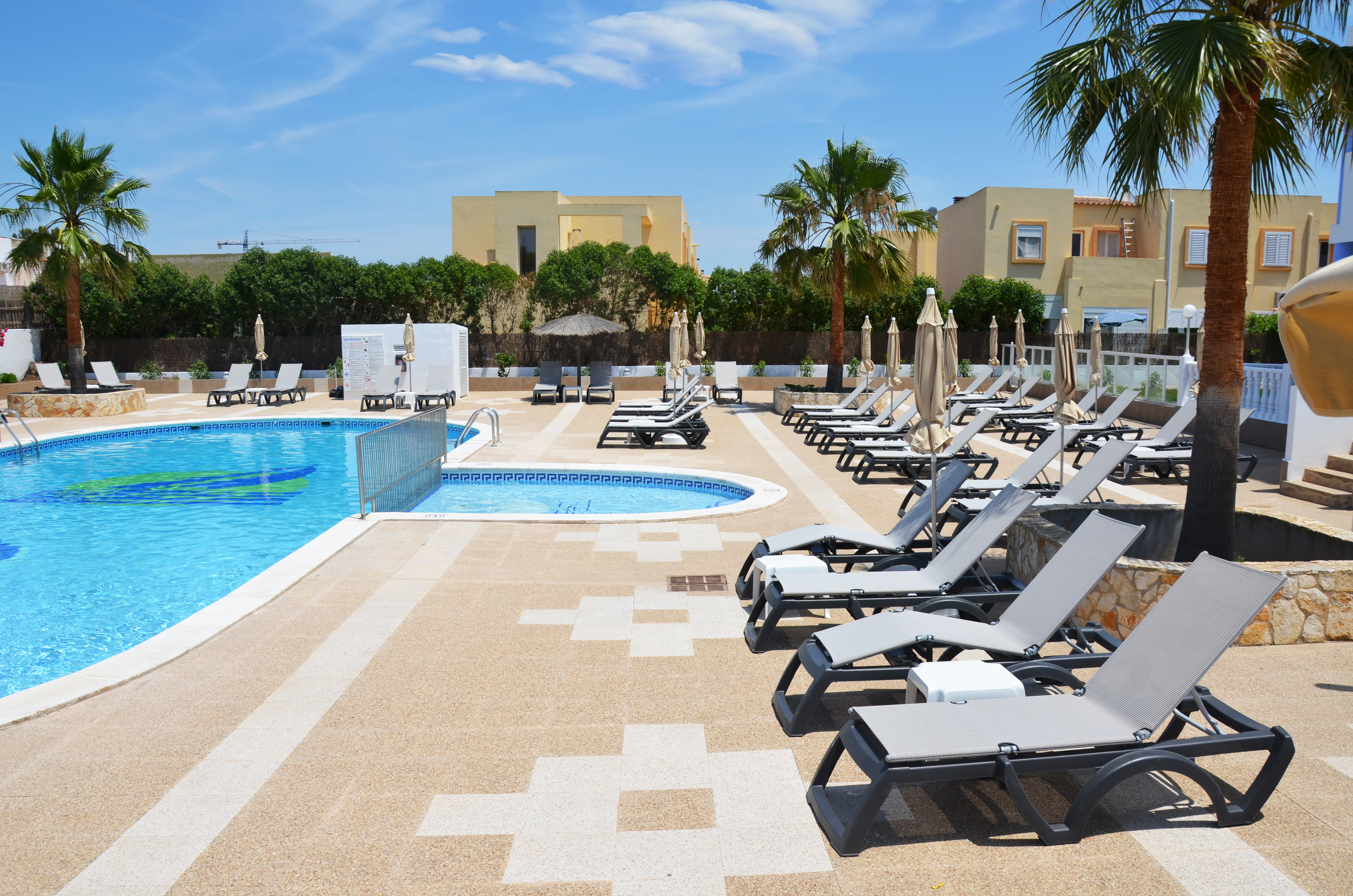 Holidays at San Marino Aparthotel in San Antonio Bay, Ibiza
