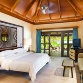 Sheraton Maldives Full Moon Resort Hotel Picture 2