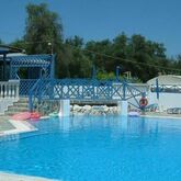 Blue Garden Apartments Picture 3