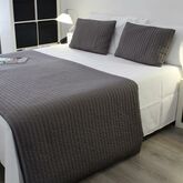 Holidays at Atenea Calabria Aparthotel in Eixample, Barcelona