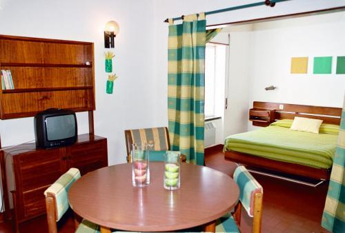 Iate Aparthotel Picture 6