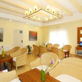Lux Isla Hotel Picture 12