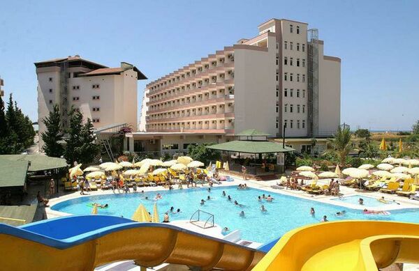 Holidays at Beach Club Doganay Hotel in Konakli, Antalya Region