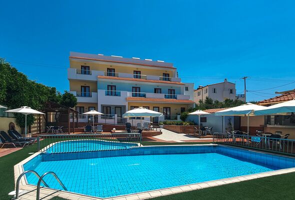Holidays at Thalassi Hotel Apartments in Sfakaki, Rethymnon