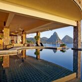 Jade Mountain Picture 0