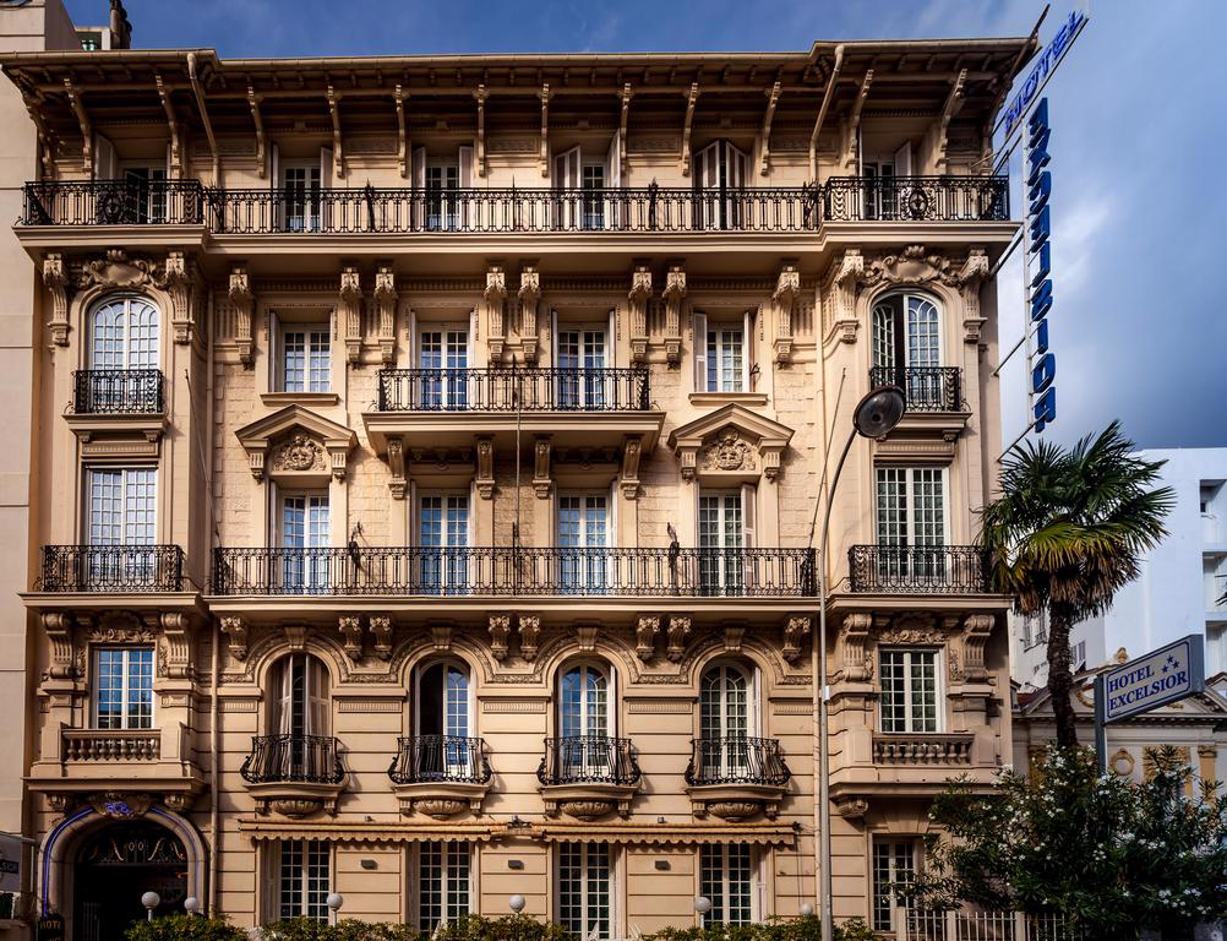 Holidays at Excelsior Hotel in Nice, France