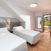Sol Barbacan ApartHotel Picture 9