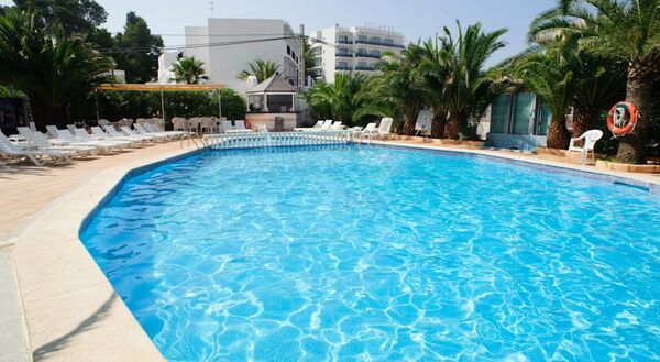 Holidays at Neptuno Hotel in San Antonio Bay, Ibiza