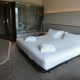 B Hotel Picture 4