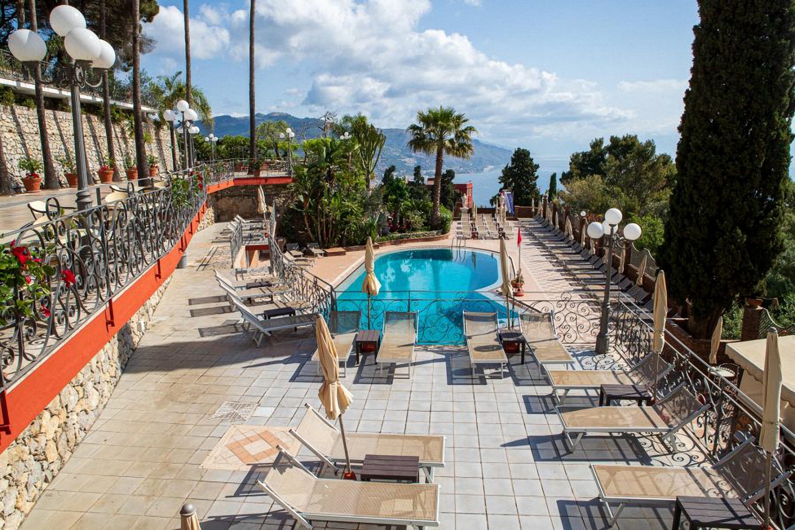 Holidays at Ariston Hotel in Taormina, Sicily