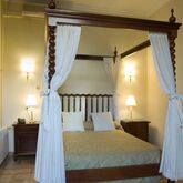 Born Hotel Picture 2