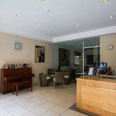 Damiani Apartments Picture 8