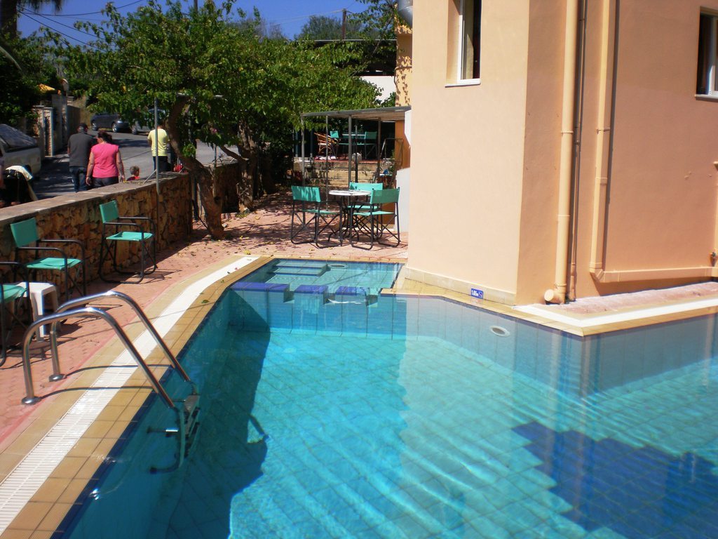Holidays at Elotia Hotel in Agii Apostoli, Chania
