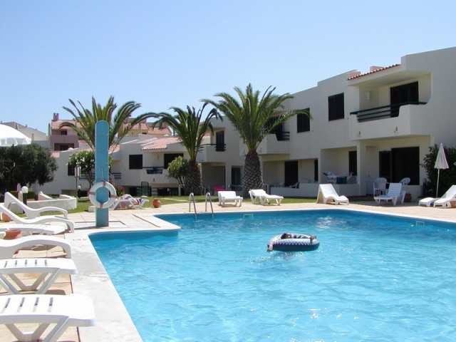 Holidays at Roca Belmonte Apartments in Albufeira, Algarve