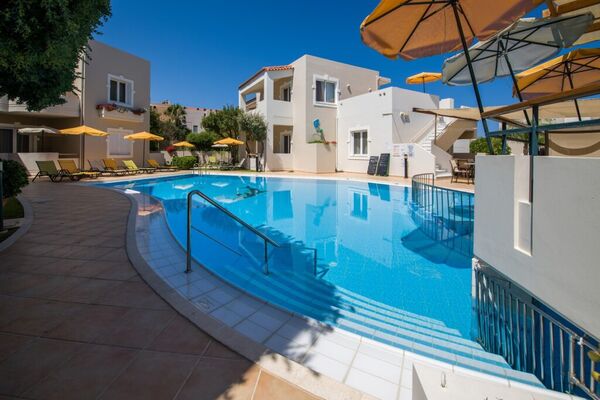 Holidays at Toxo Hotel and Apartments in Platanias, Chania