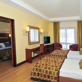 Green Beach Resort Hotel Picture 6