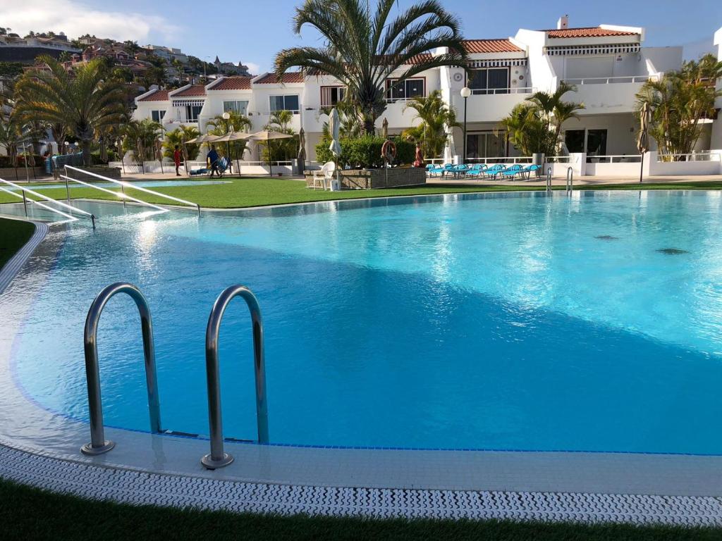 Holidays at Malibu Park Aparthotel in San Eugenio, Costa Adeje