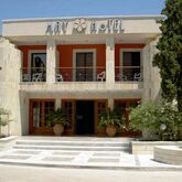 May Beach Hotel Picture 12