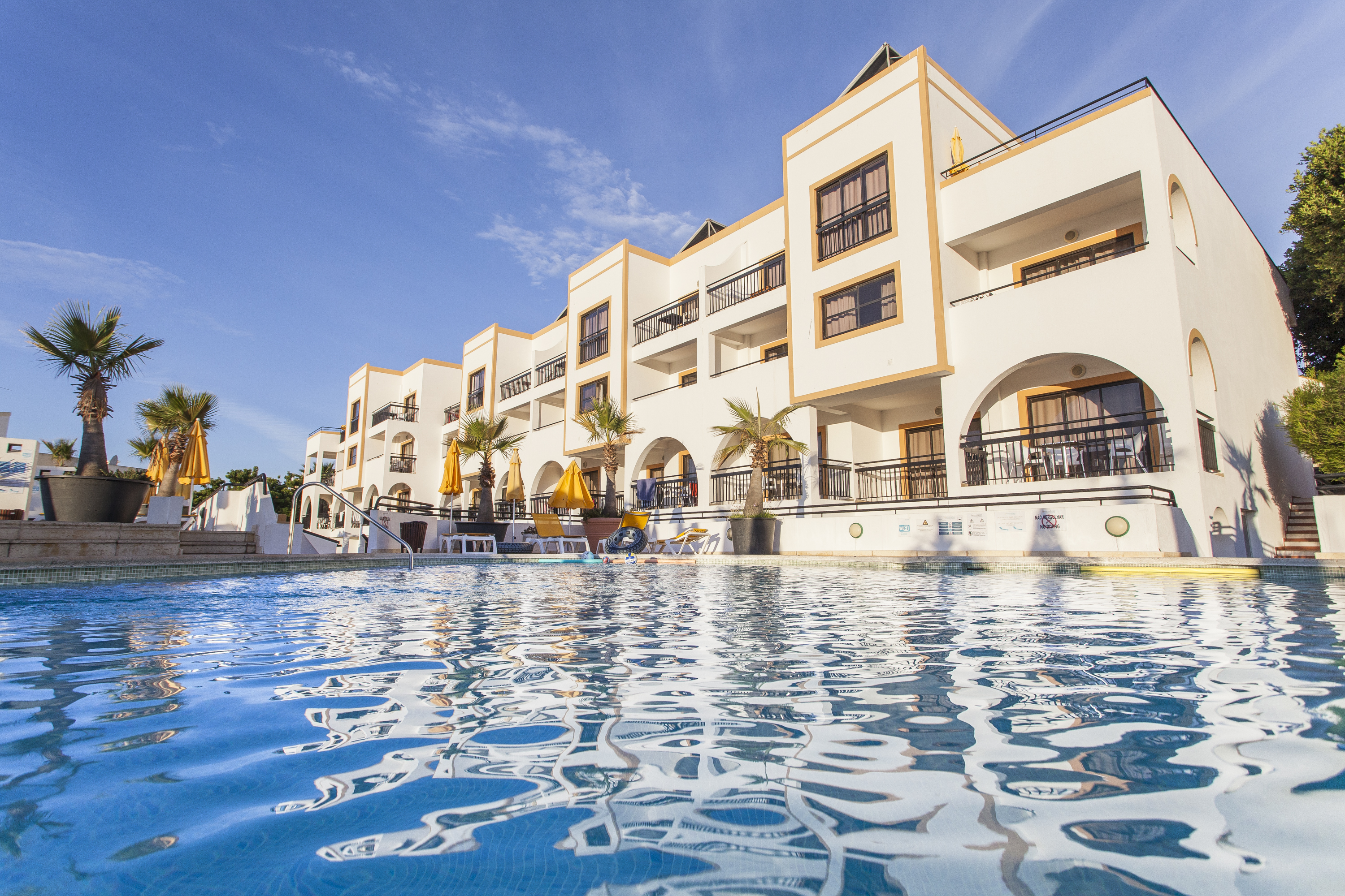Holidays at Alfagar Cerro Malpique Apartments in Albufeira, Algarve