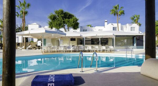 Holidays at H10 White Suites in Playa Blanca, Lanzarote