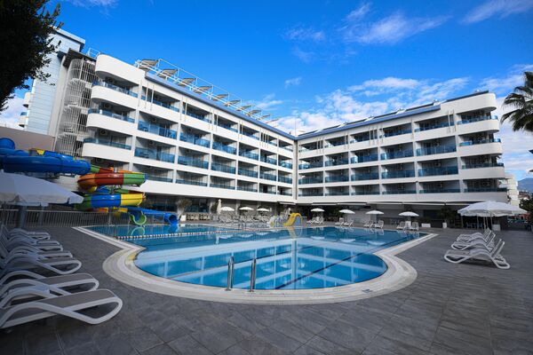 Holidays at Avena Resort and Spa Hotel in Alanya, Antalya Region