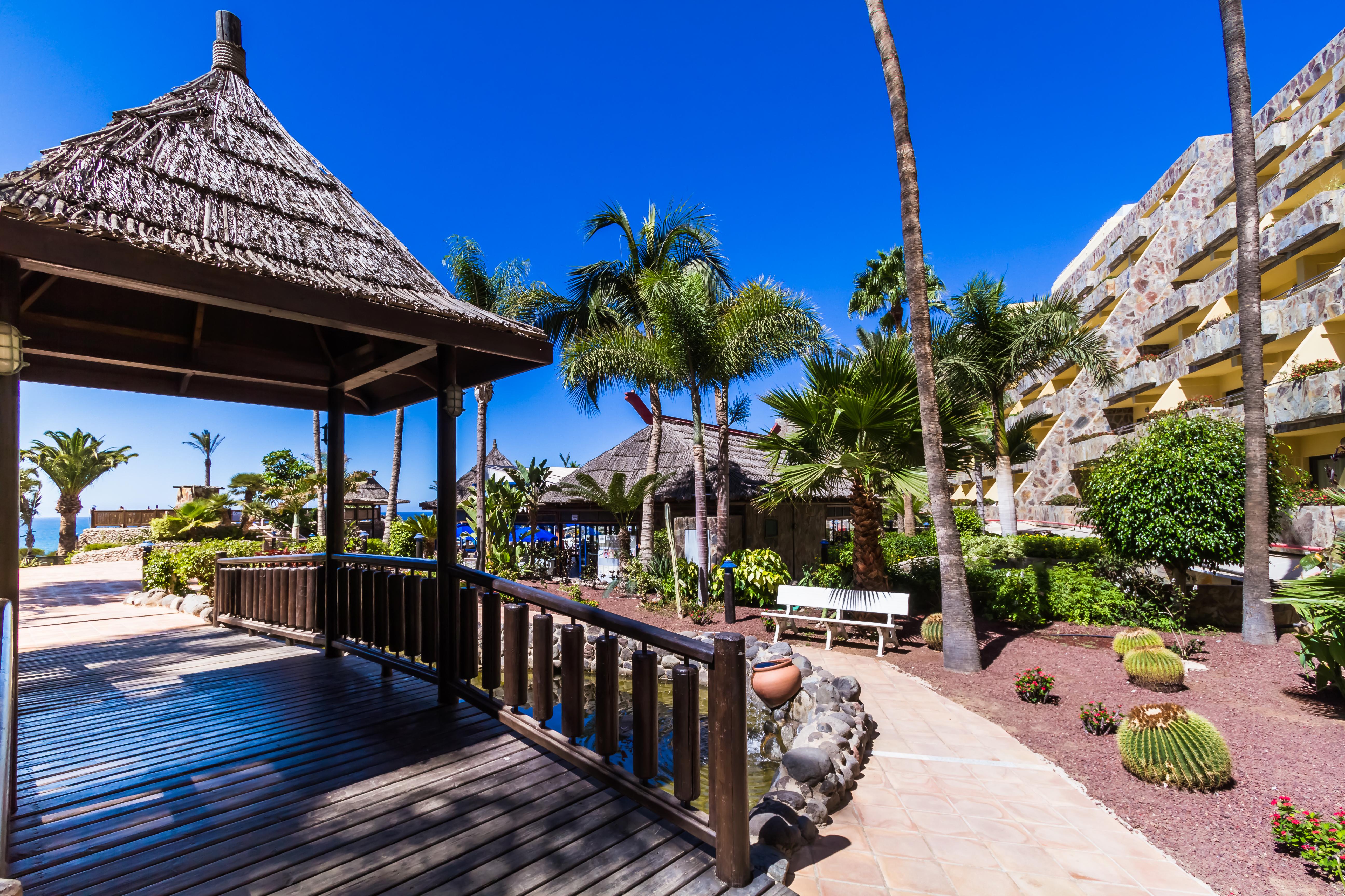 Bluebay Beach Club Picture 5