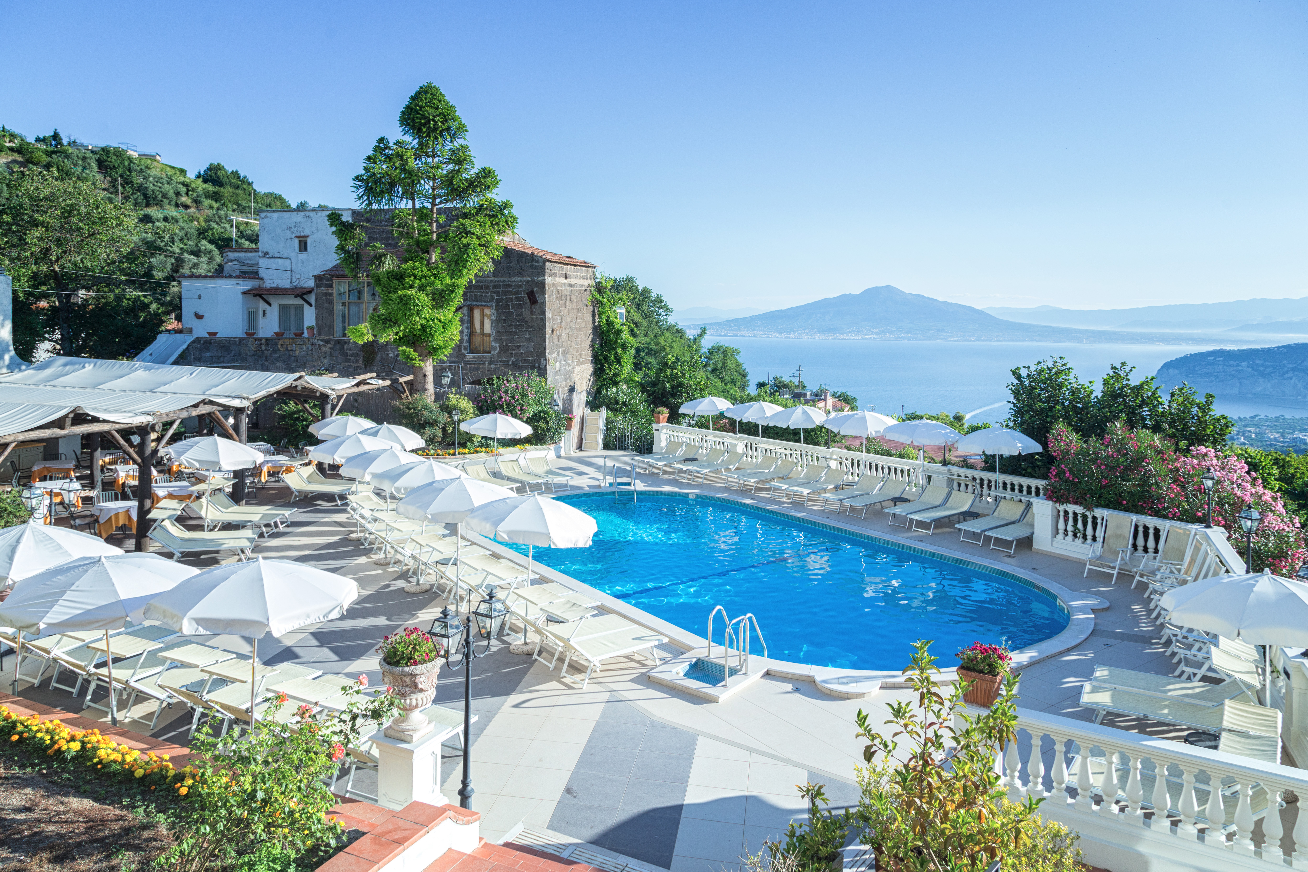 Holidays at Jaccarino Hotel in Sorrento, Neapolitan Riviera